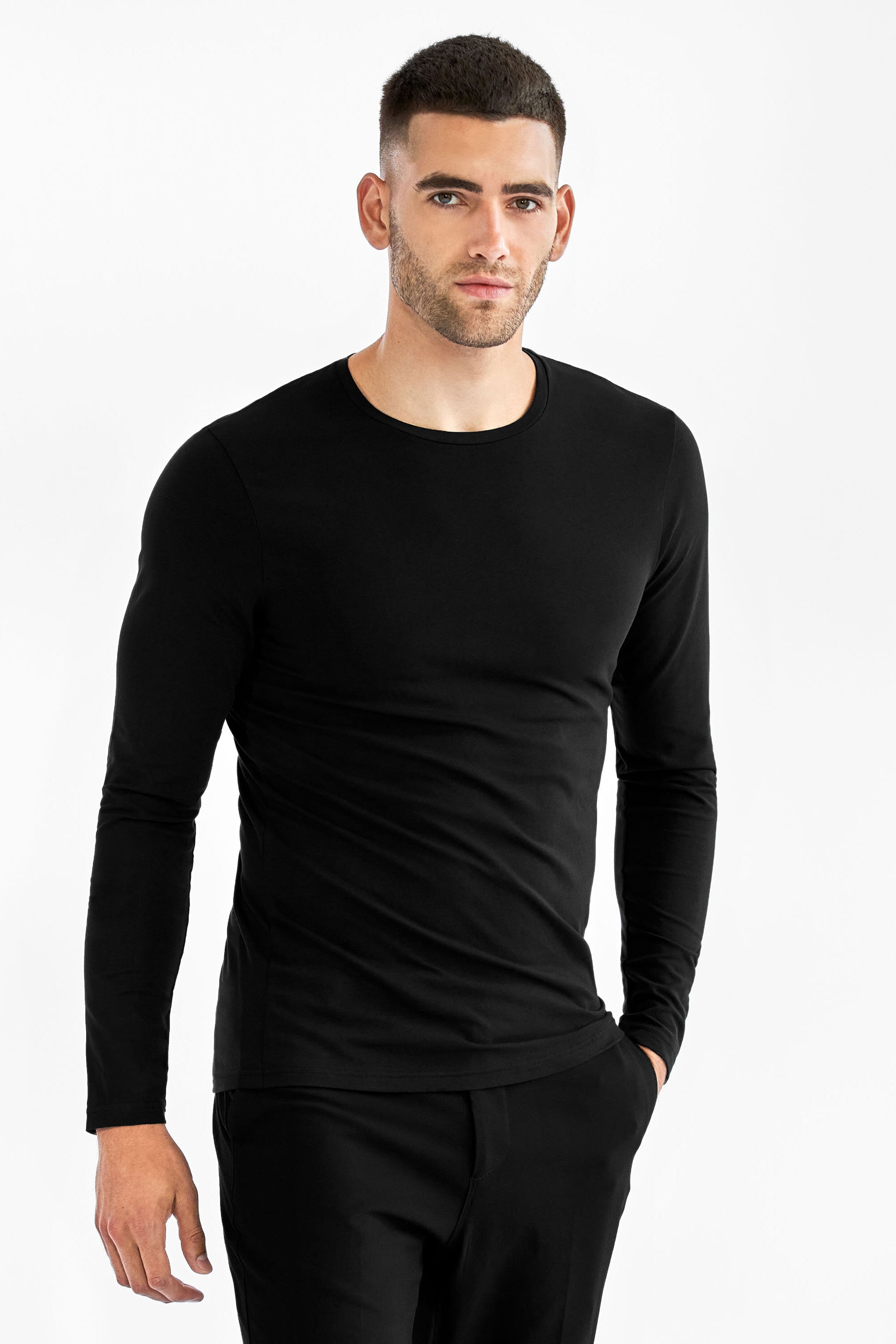 Men's long-sleeved black T-shirt made of organic cotton and elastane -  Bread & Boxers