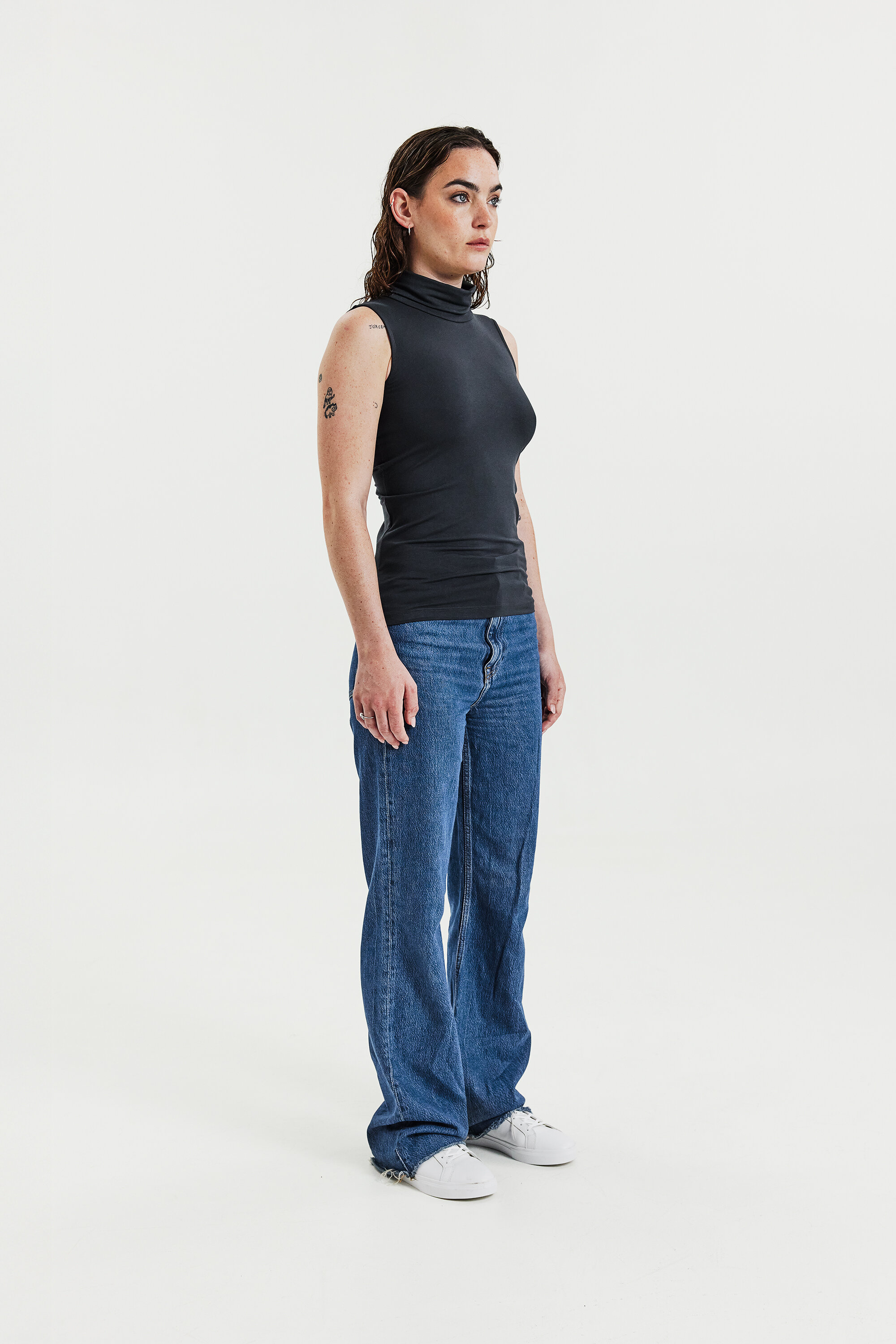 Sleeveless Turtleneck