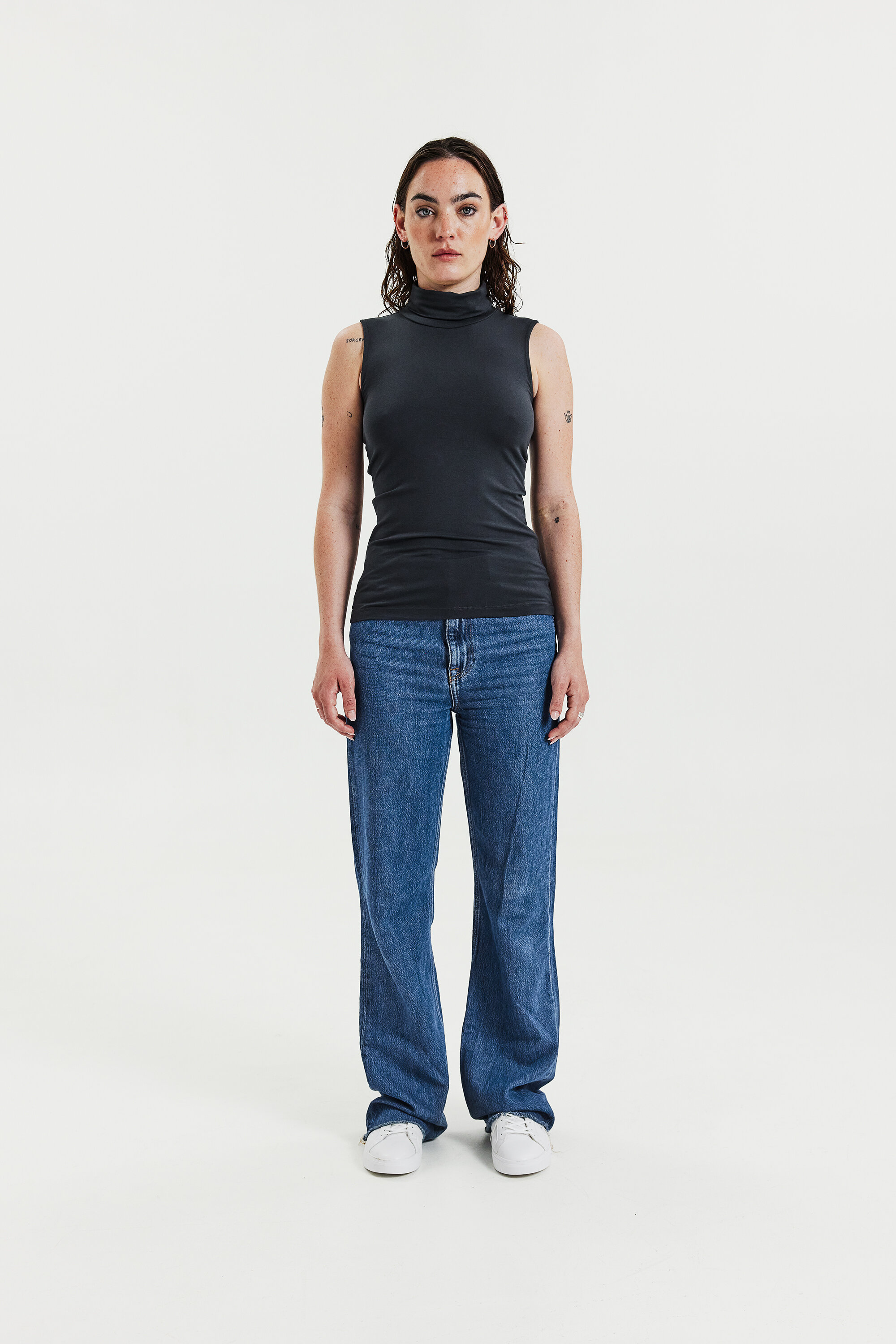 Sleeveless Turtleneck